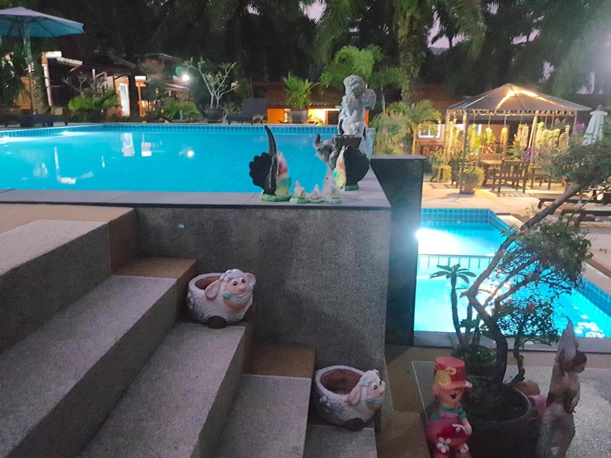 Palmthien Pool Villa Aonang Ao Nang Kültér fotó